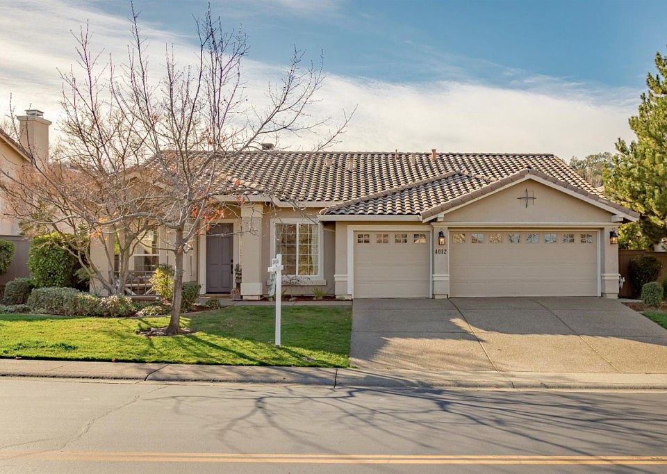 1st image of 4012 Meadow Wood Dr