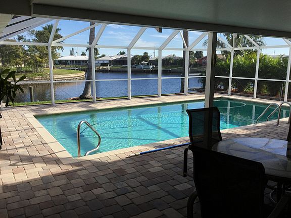 3rd image of 360 Belaire Ct