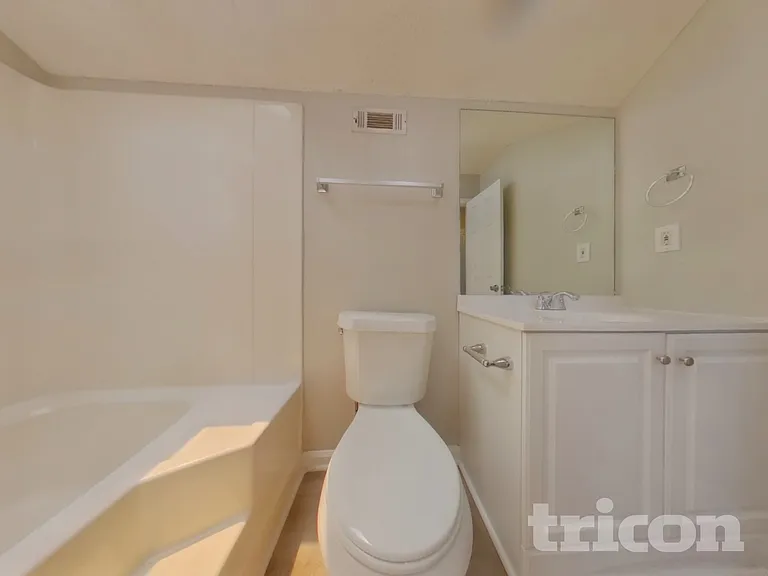 2345 Iron Horse Dr — Photo 11