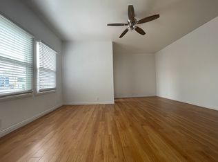 5138 Melrose Ave #205, Los Angeles, CA 90038