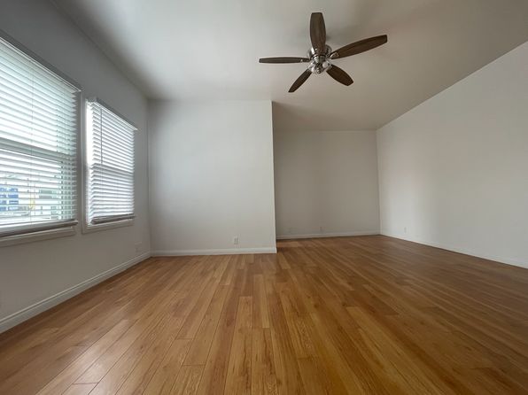 5138 Melrose Ave #205