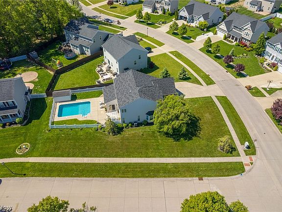 3rd image of 6901 Buck Horn Blvd