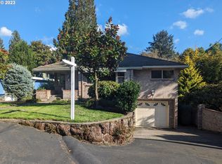 8310 SW 10th Ave, Portland, OR 97219