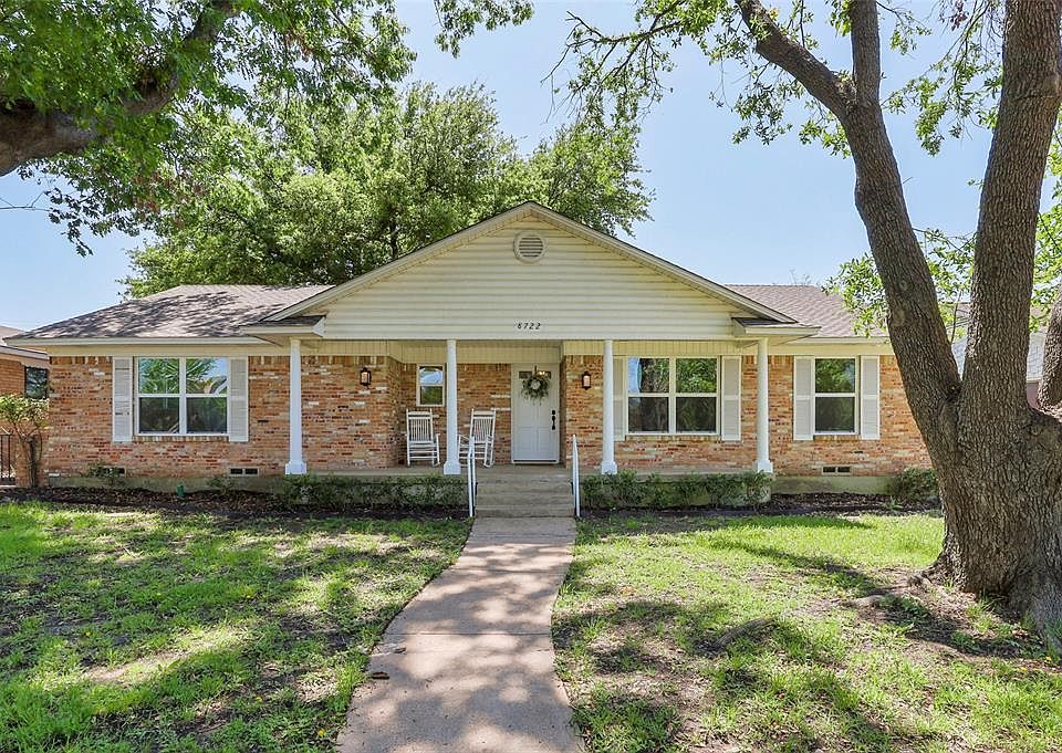 1st image of 8722 Forest Green Dr
