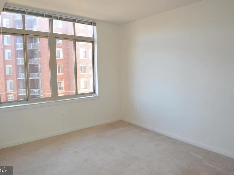 4490 Market Commons Dr #412 — Photo 12