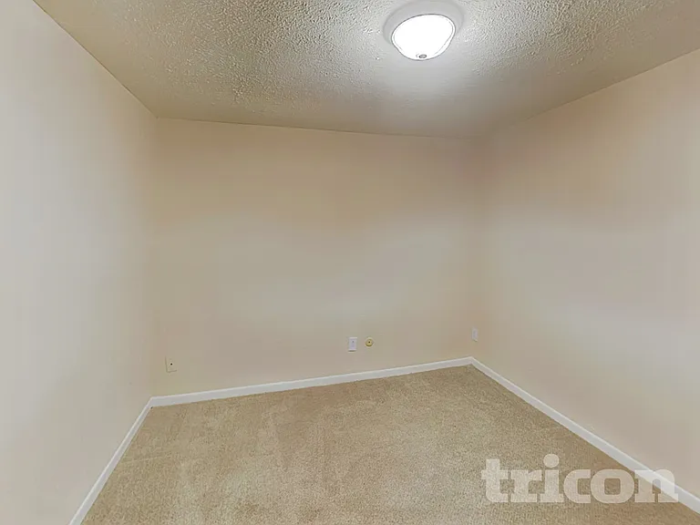 17503 Nordway Dr — Photo 11