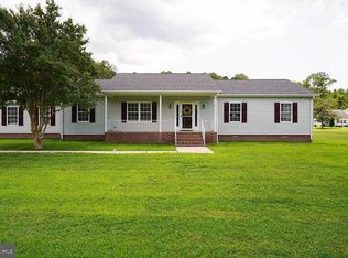 27147 Oriole Rd, Princess Anne, MD 21853