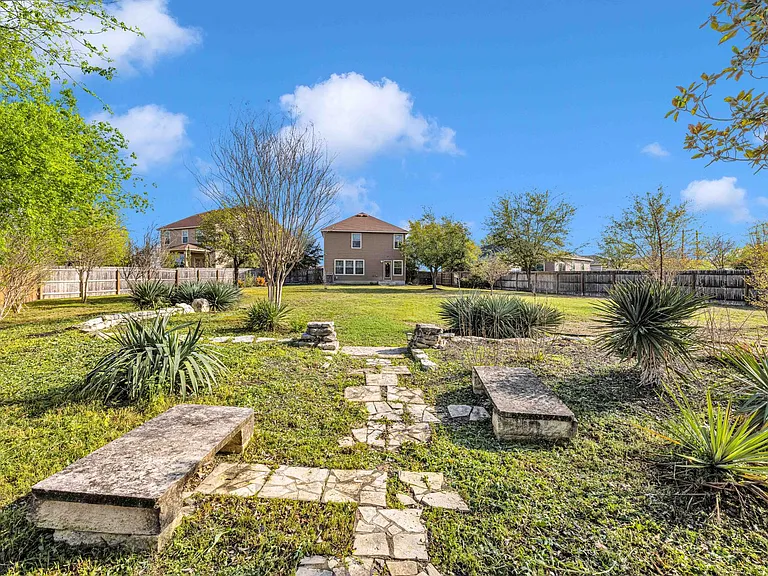 6730 Carmona Pass — Photo 25