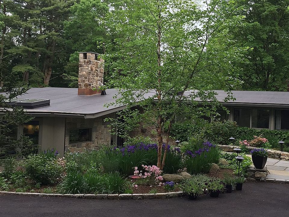 2nd image of 128 Marshall Ridge Rd