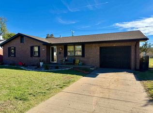 2205 25th St, Great Bend, KS 67530