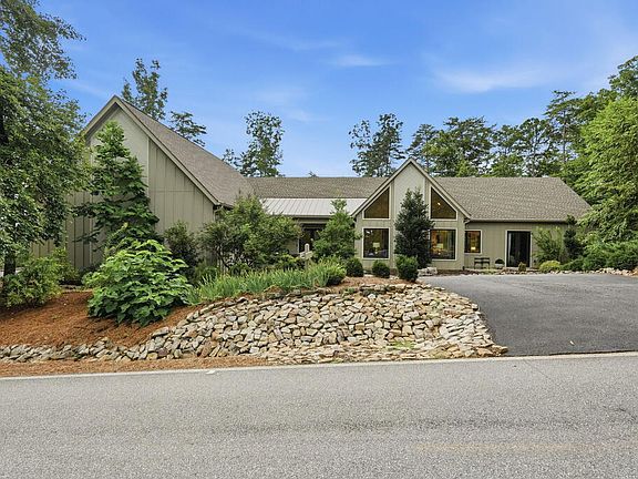 2nd image of 48 Sunawa Way