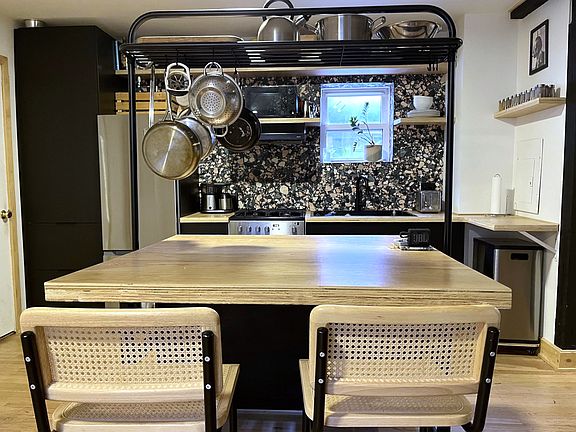 5th image of 2854 W Belden Ave #1