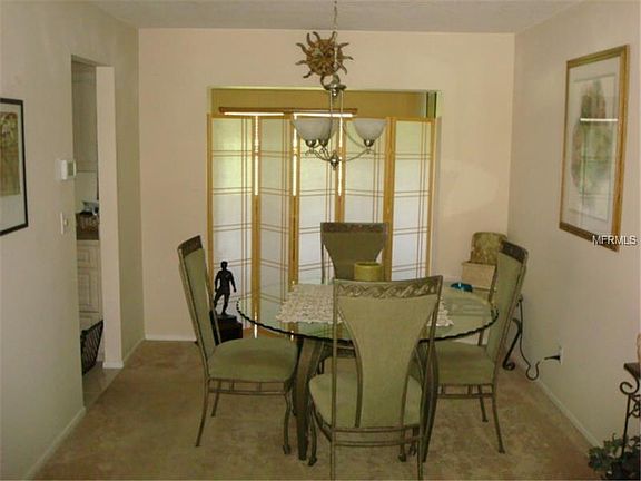 3rd image of 9646 Mainlands Blvd E