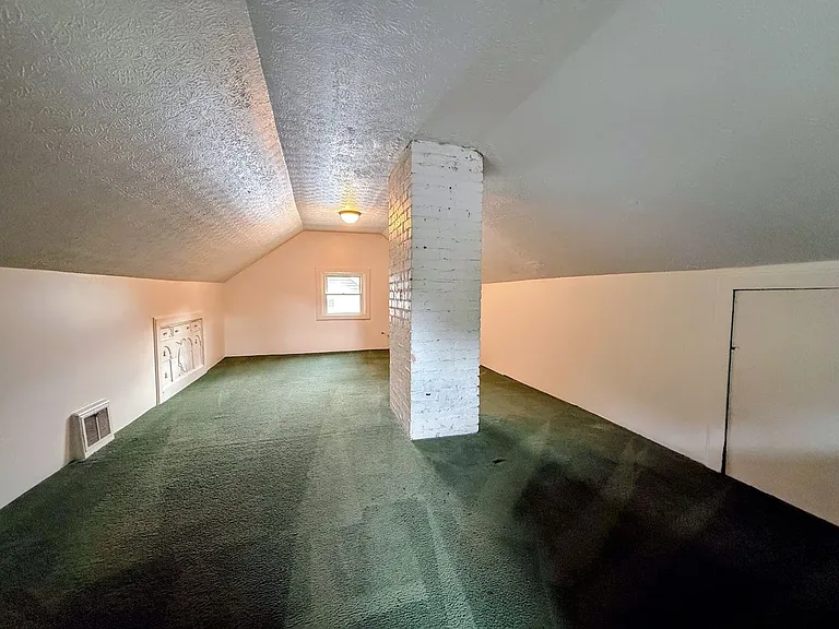 899 Valdes Ave — Photo 12