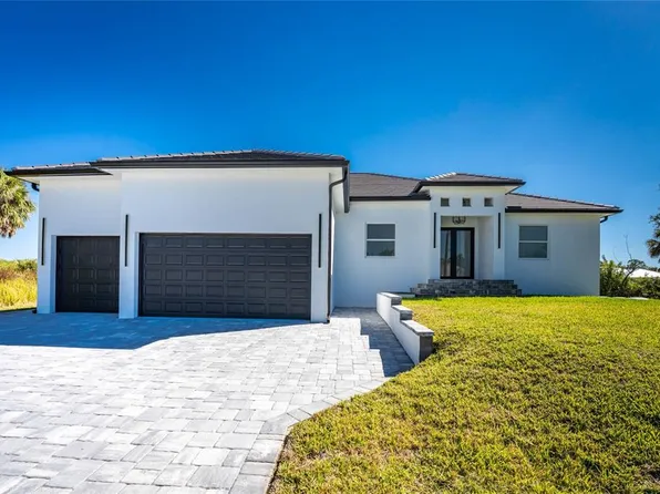 576 McDill Dr, Port Charlotte, FL 33953