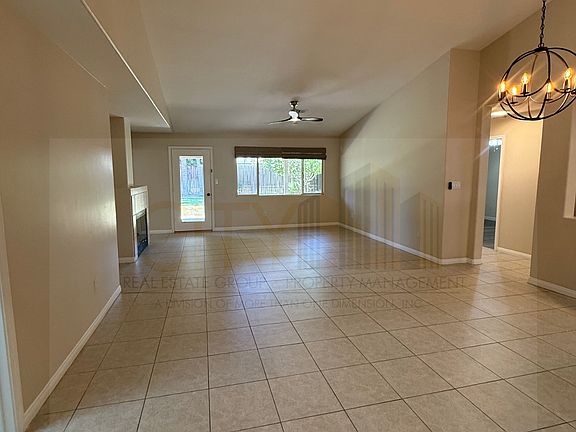 3rd image of 8503 Spanish Bay Dr