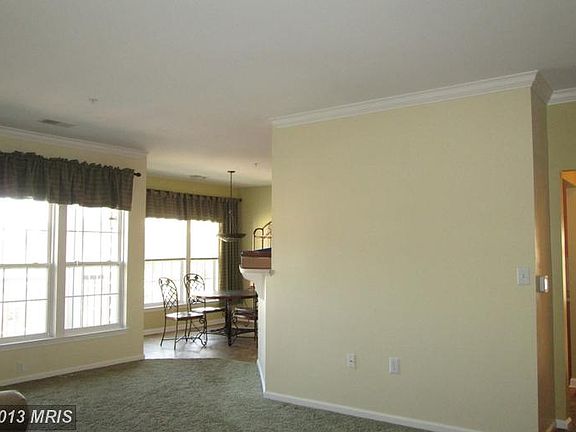 3rd image of 2607 Clarion Ct APT 301