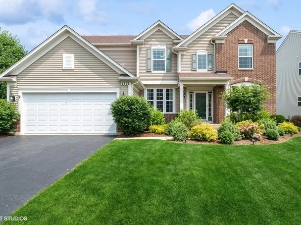 1313 Blue Heron Cir, Antioch, IL 60002