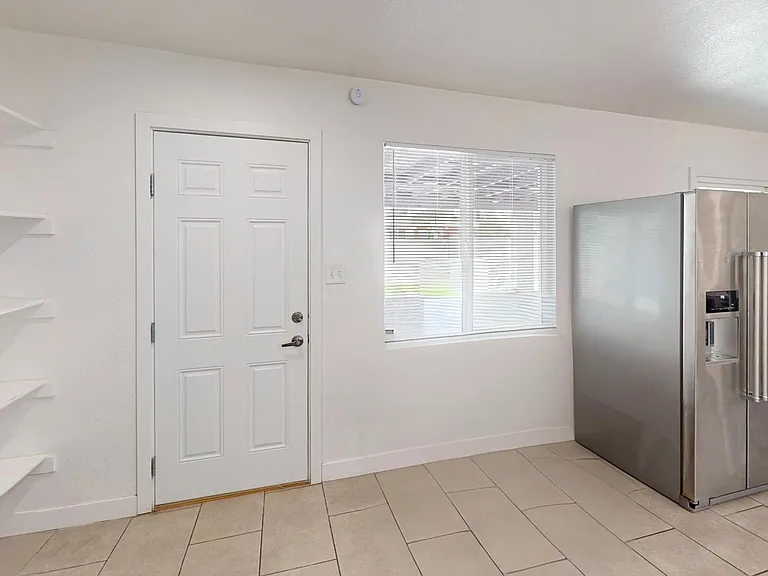 1408 E Orange St #2 — Photo 7