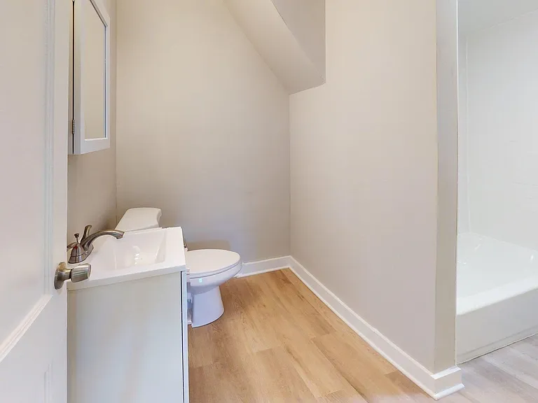4528 Rainbow Rd — Photo 47