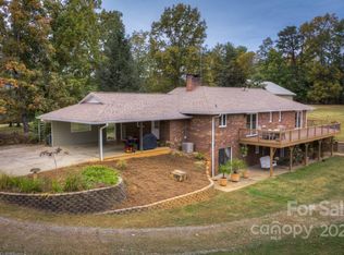 230 Covil Dr, Tryon, NC 28782