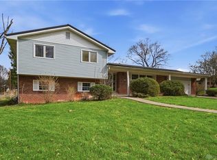 2820 Vickie Dr, Dayton, OH 45434