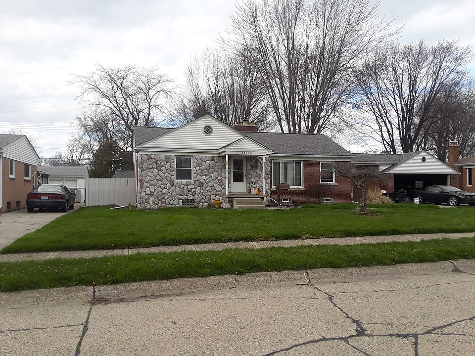 1st image of 23005 Lincoln St