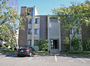 41 Burgundy Hill Ln, Middletown, CT 06457