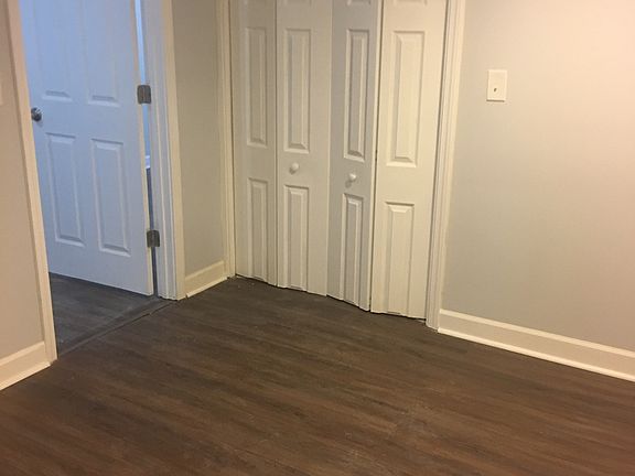 4th image of 2431 S Christiana Ave