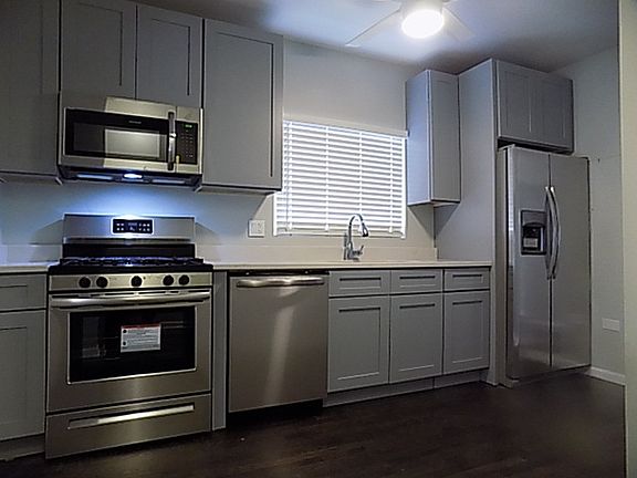 4th image of 2031 S 10th Ave