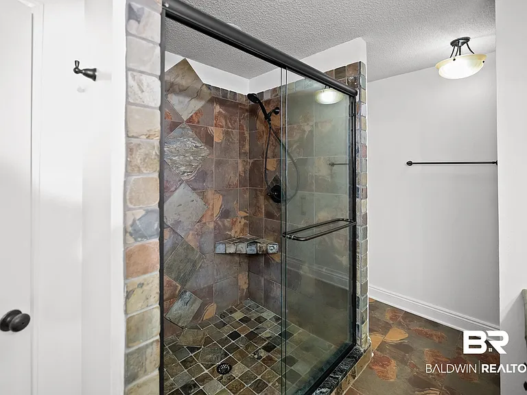 101 Davison Loop — Photo 18