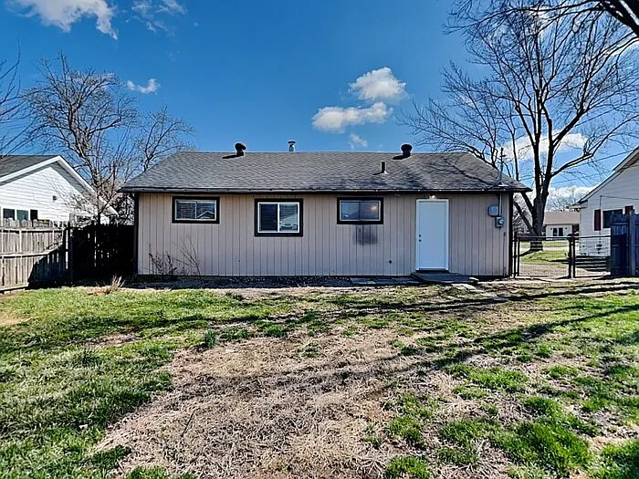 514 Carol Dr — Photo 13