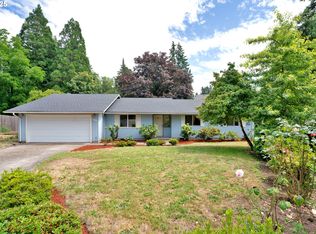 1861 Happy Ln, Eugene, OR 97401