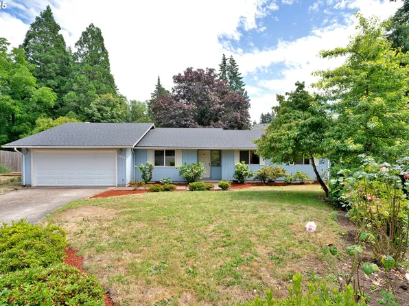 1861 Happy Ln, Eugene, OR 97401