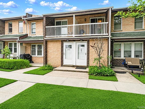 3rd image of 282 Artist Lake Drive