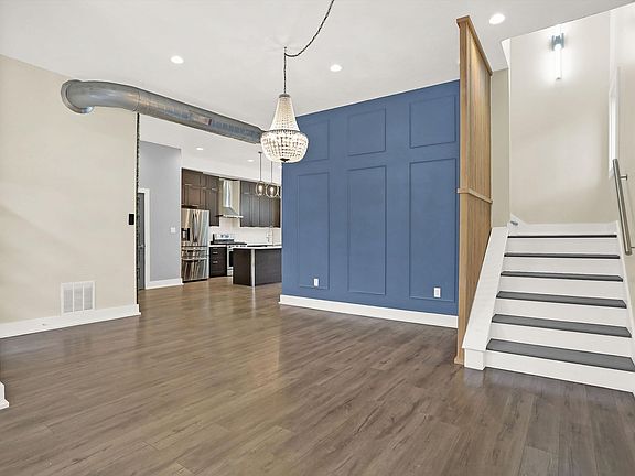 5th image of 1525 Asbury St