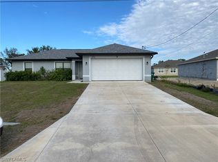 3713 NE 14th Ave, Cape Coral, FL 33909