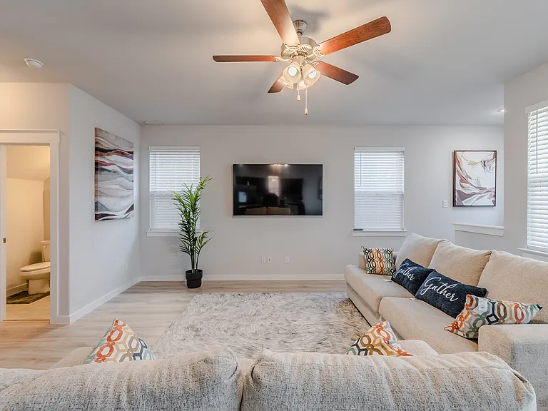 2068 Buffalo Hill Dr — Photo 4