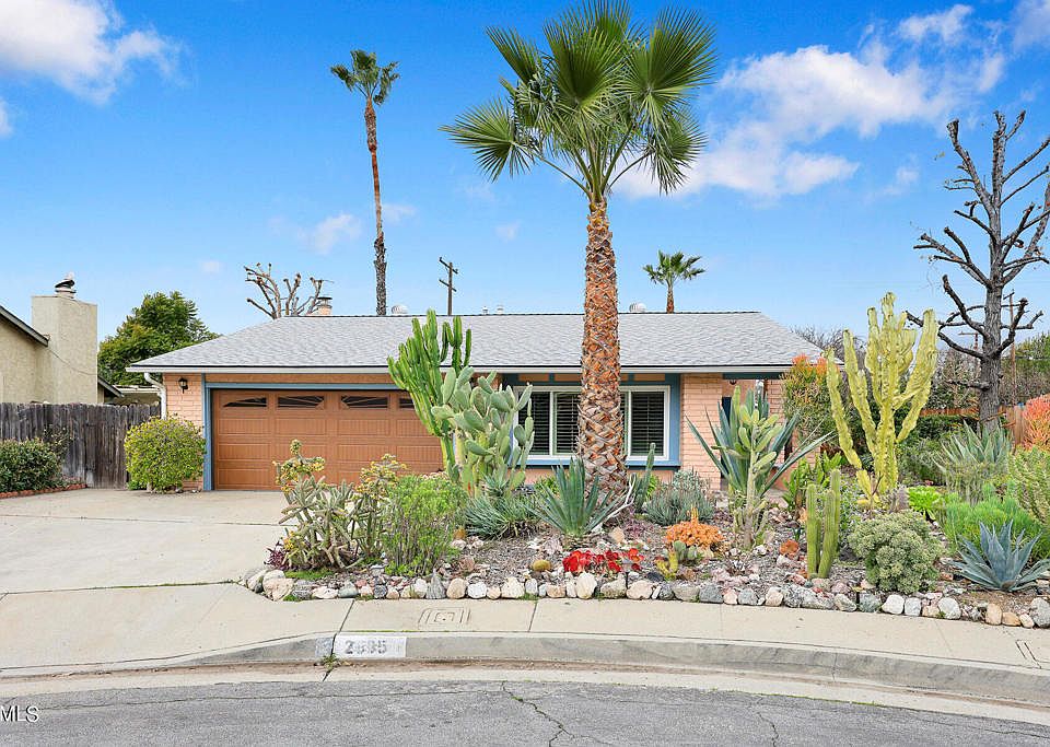 1st image of 2695 Vista Laguna Ter