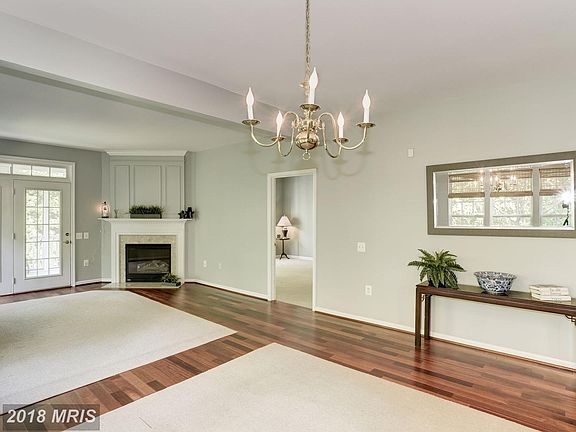 5th image of 12181 Seaford Ct