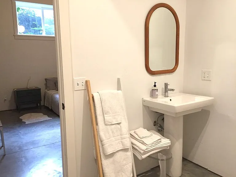 En Suite Bathroom #1