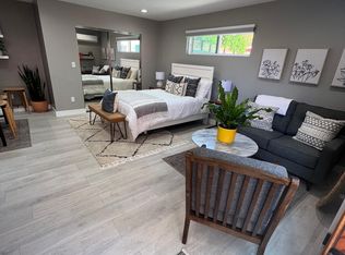 3350 Mountain View Ave, Los Angeles, CA 90066