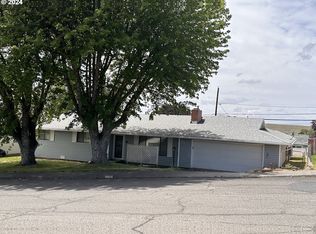 1315 SW 23rd St, Pendleton, OR 97801