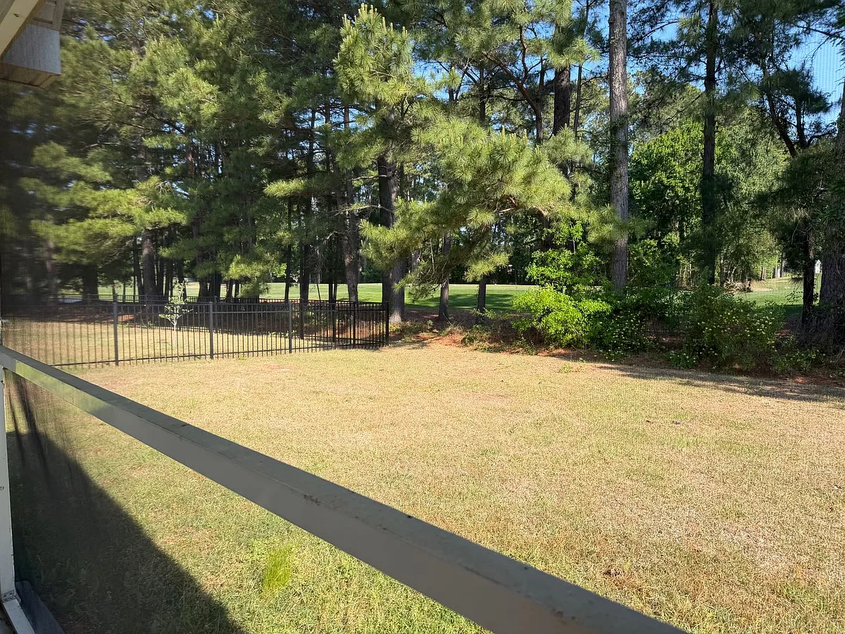 Building Photo - 246 Vesta Dr