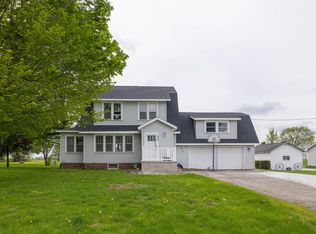 906 N 1st St, Kentland, IN