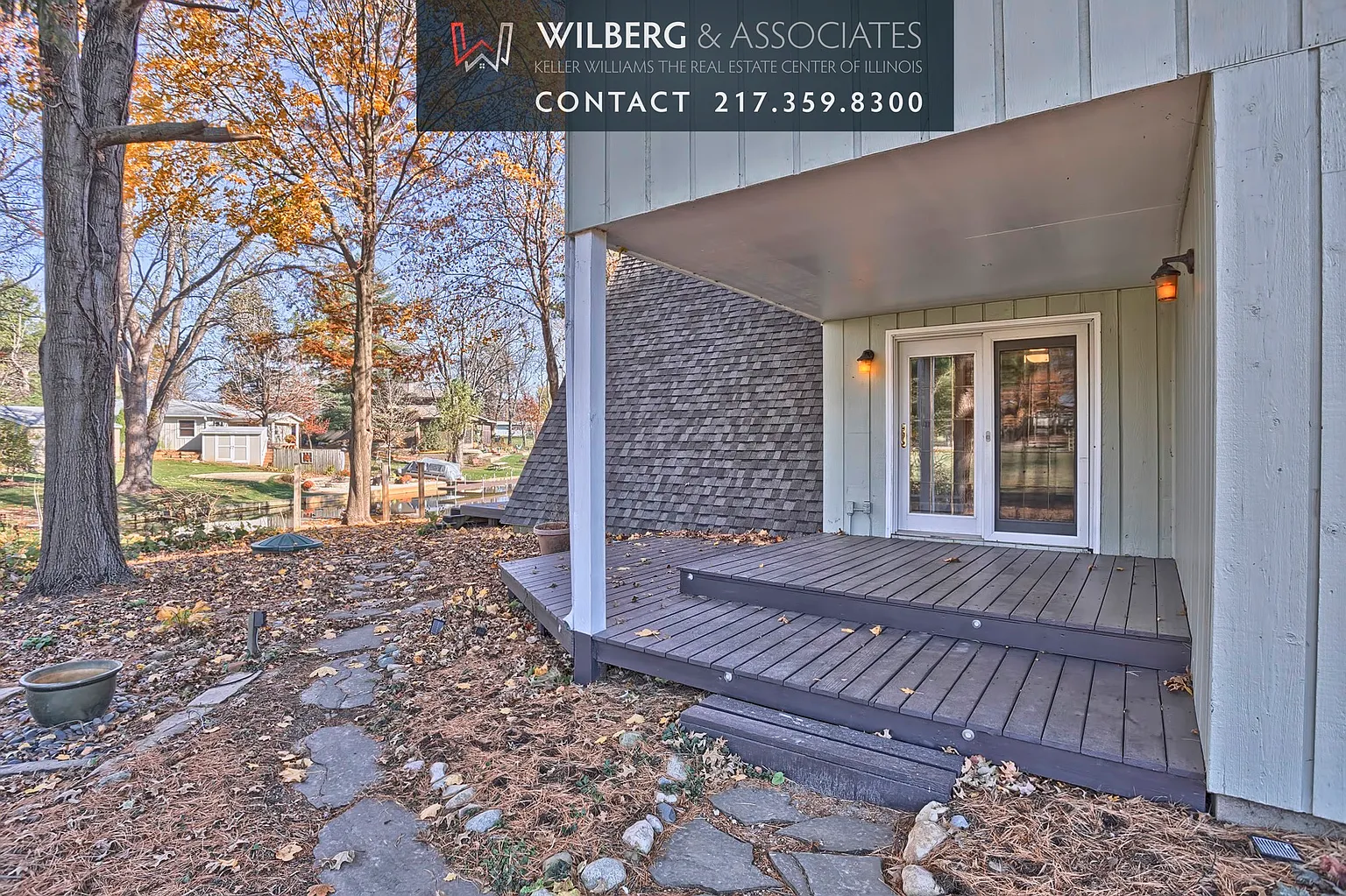 1602 W Point Dr photo 1