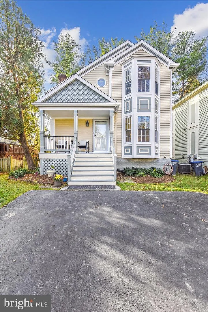 2255 Teel Dr — Photo 1