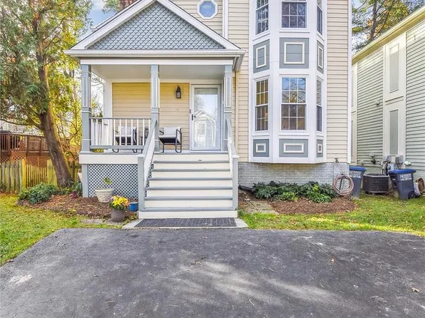 2255 Teel Dr, Vienna, VA 22182