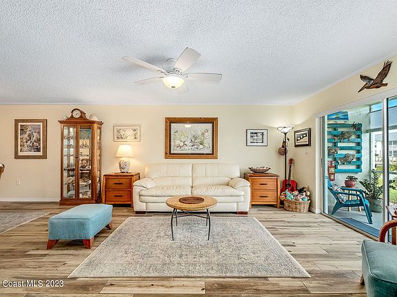 4th image of 520 S Brevard Ave APT 214