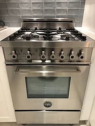 Sold by Classiques Modernes International Realty